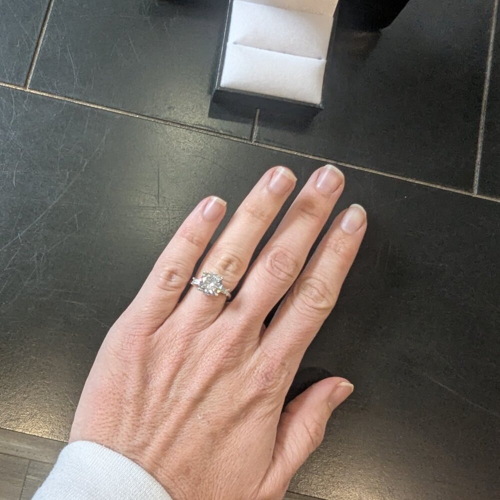 Ring - Picture 4 of 4
